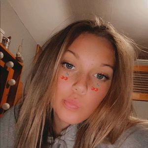 Meet your Posher, D’lany